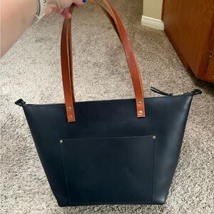 NWOT Portland Leather Co Tote Bag with Zipper